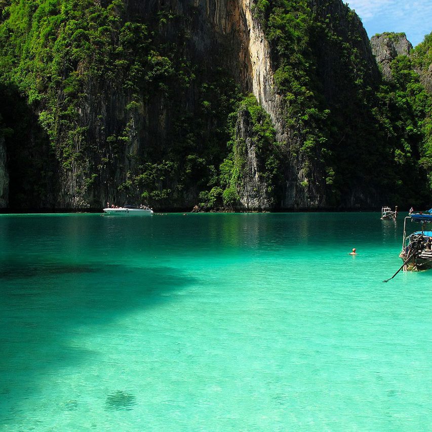 เที่ยวเกาะที่กระบี่
